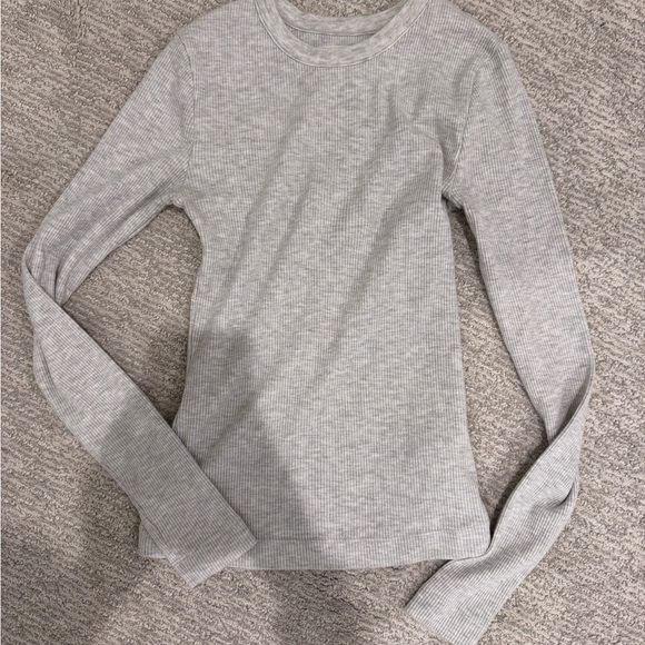 Citizens of Humanity ADELINE TOP IN HEATHER GREY - Picture 4 of 5